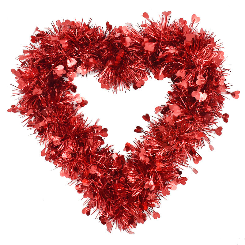 Red Madder Valentine's Day Heart Wreath - Image 2