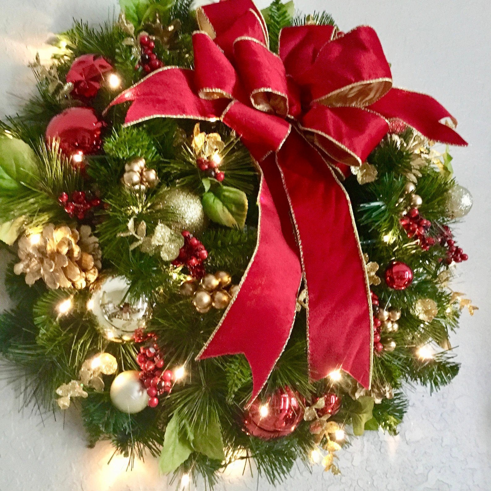 Christmas Wreath-Red Velvet - Image 2