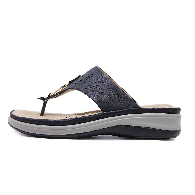 Women's Wedge Clip Toe Sandals - Image 13