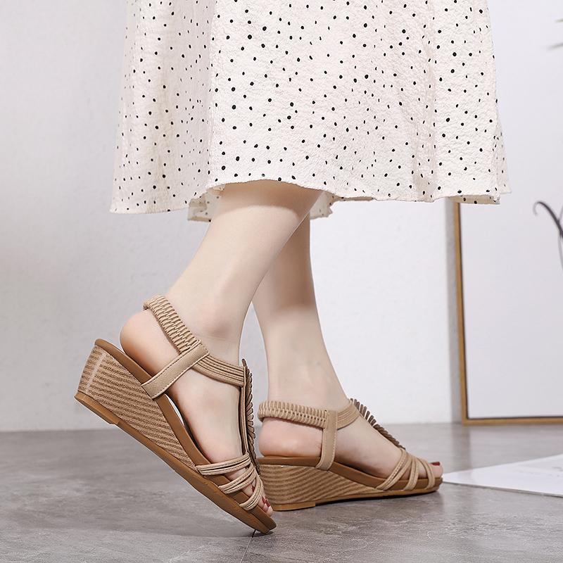 Women's Flower Rhinestone Wedge Sandals - Image 9