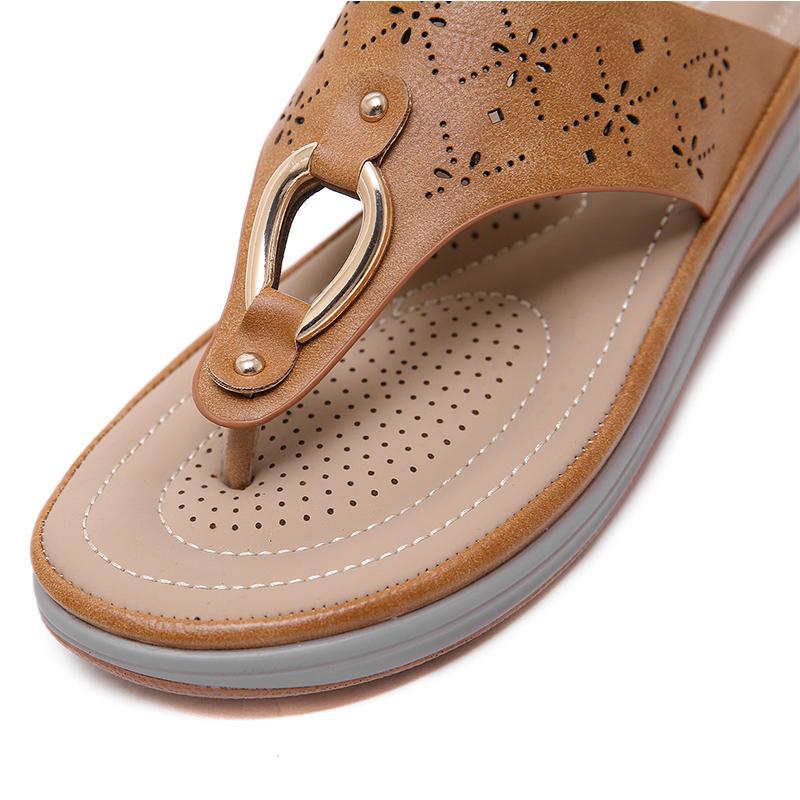 Women's Wedge Clip Toe Sandals - Image 7