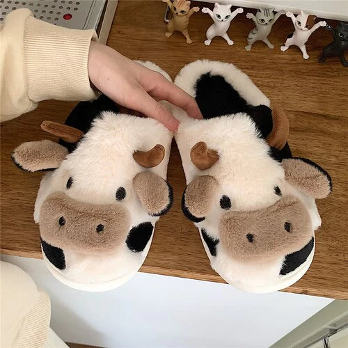 Furry cow house slippers - Image 3