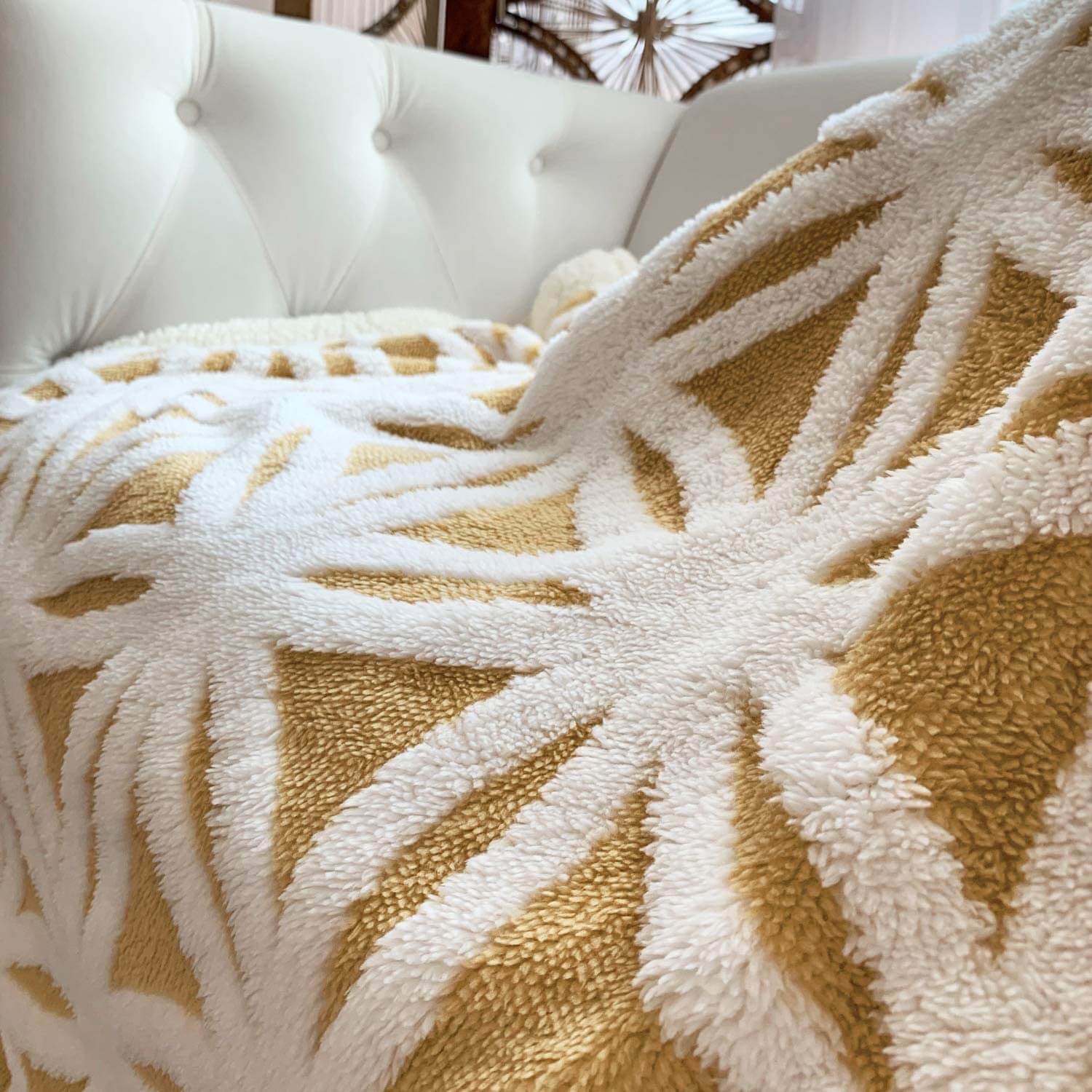 Nivtt Sherpa Fleece Throw Blanket Fuzzy Soft Bed Blanket - Image 10