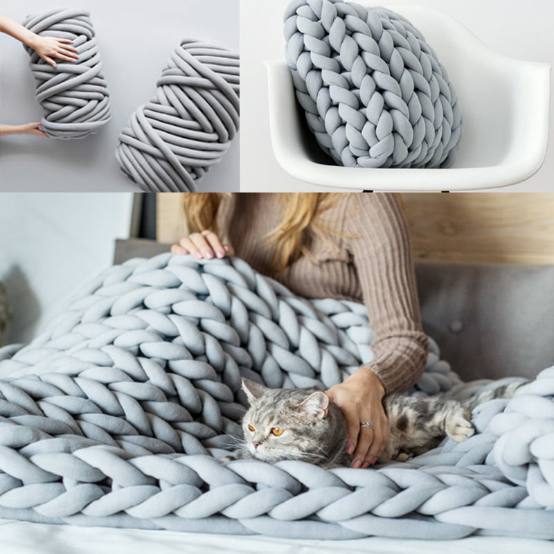 Nivtt Chunky Yarn Blanket - Image 7