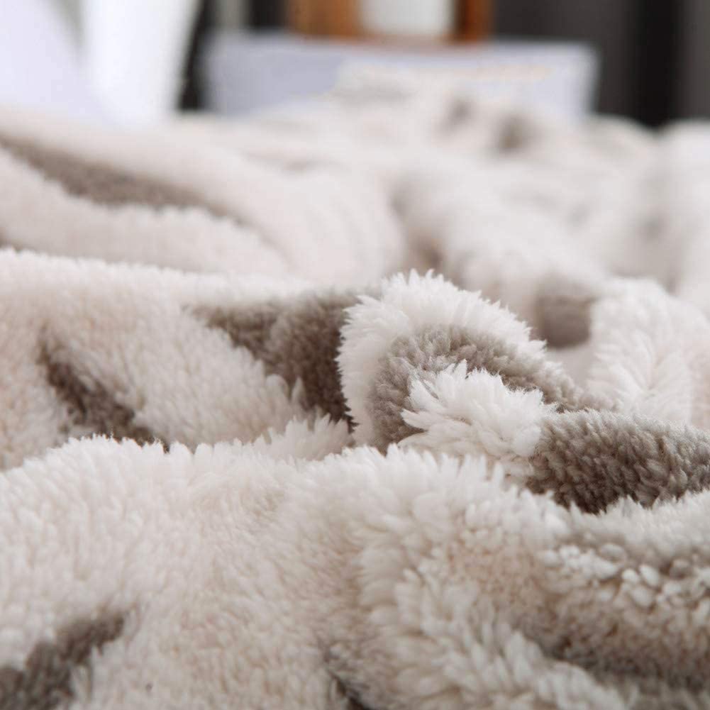 Nivtt Sherpa Fleece Throw Blanket Fuzzy Soft Bed Blanket - Image 5