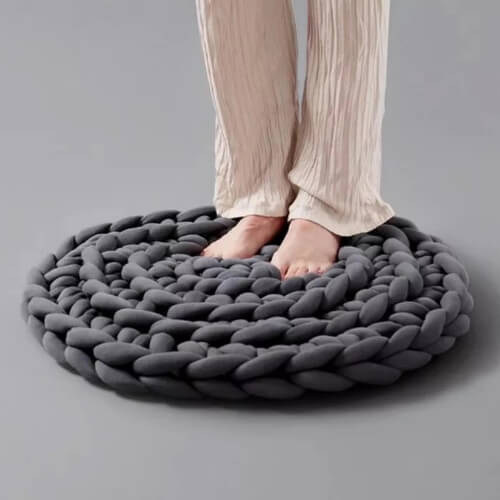Nivtt Chunky knitting Dog Bed Rug | Hand Braided Round Rug - Image 7