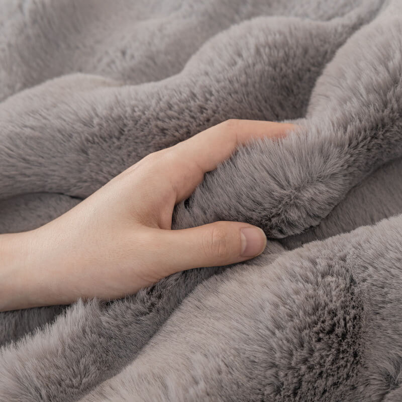 Nivtt Faux Fur Sofa Covers, Throws Blankets Sofa Slipcovers for Pets - Image 6