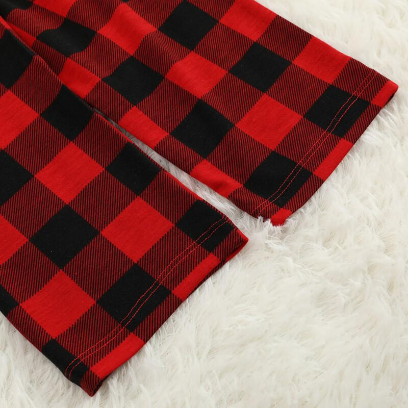 Snowflake & Christmas Gift Patterned - Merry Christmas- Letter Print Patterned Contrast Black top and Black & Red Plaid Pants Family Matching Pajamas Set With Dog Bandana - Image 8